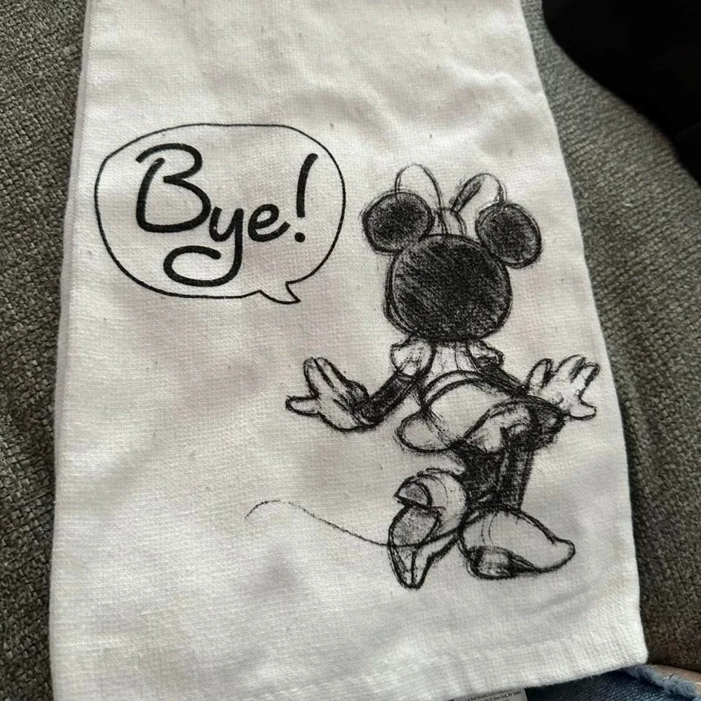 ‎Disney - Picture 2 of 2